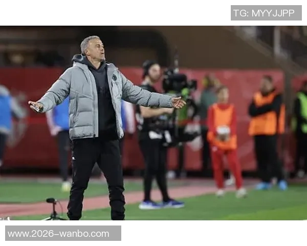 恩里克坚定支持舍瓦利耶：球从后卫双腿间飞过我们对他的表现充满信心