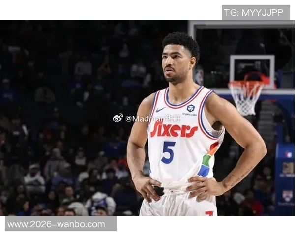 格莱姆斯重返76人签约一年870万资质报价引发关注